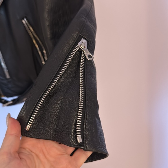 Marc Jacob’s leather biker jacket - Picture 6 of 9